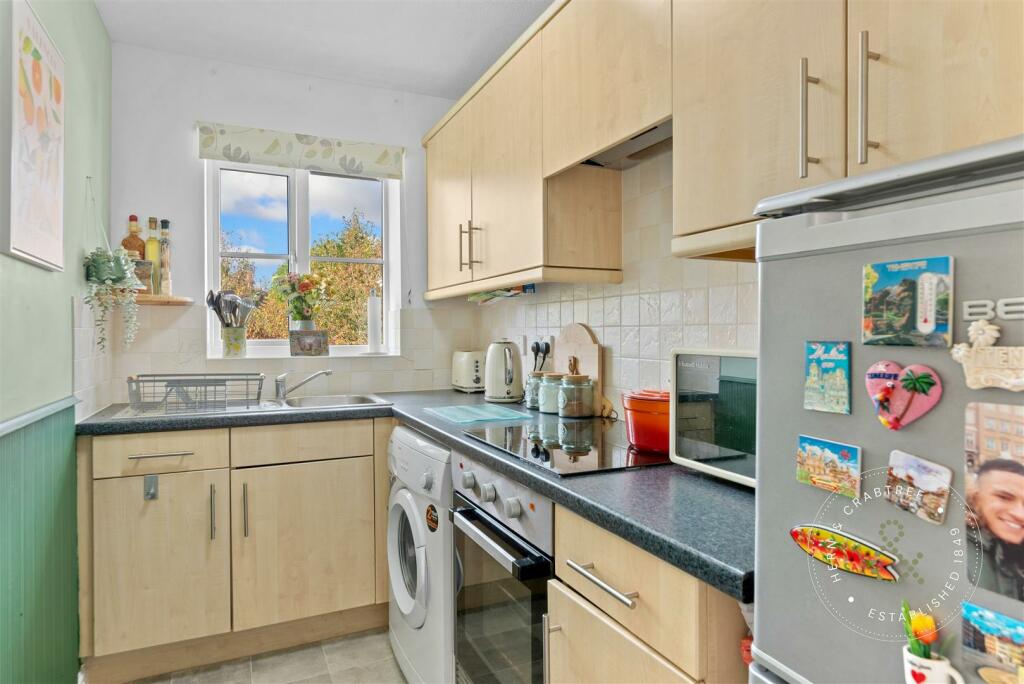 Additional property image - Youghal Close, Pontprennau, Cardiff
