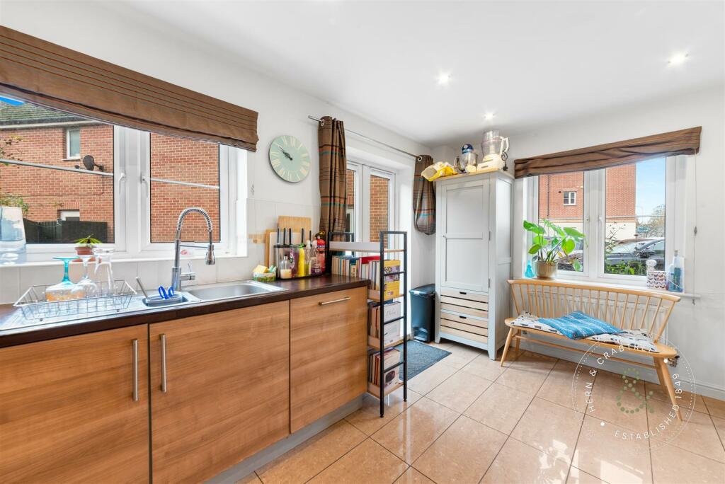 Additional property image - Ashbourn Way, Llanishen, Cardiff