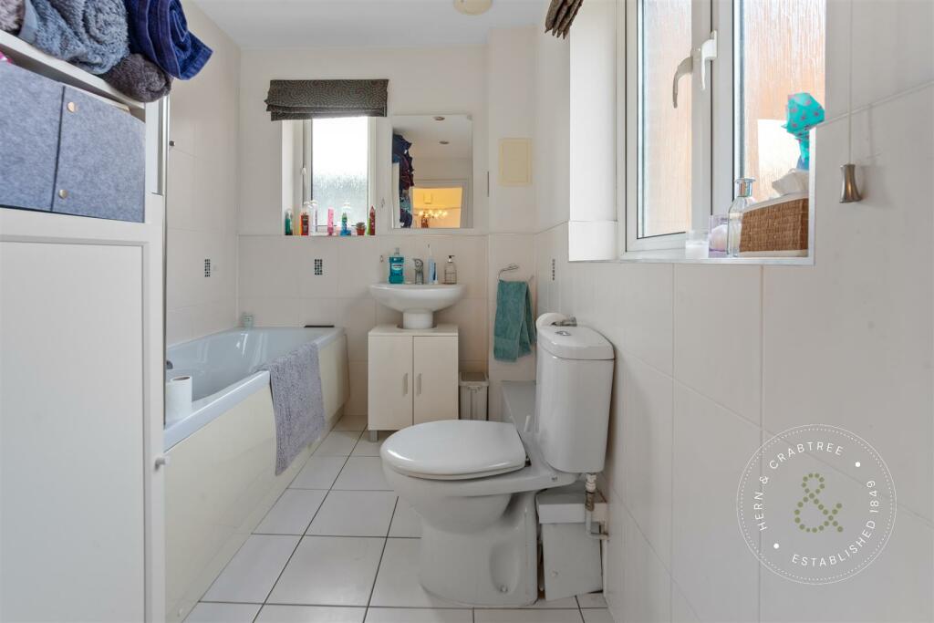Additional property image - Ashbourn Way, Llanishen, Cardiff