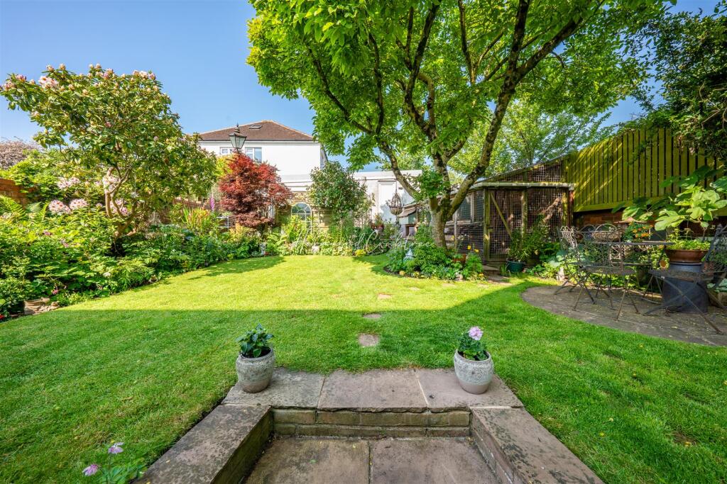 Additional property image - Lake Road West, Cardiff