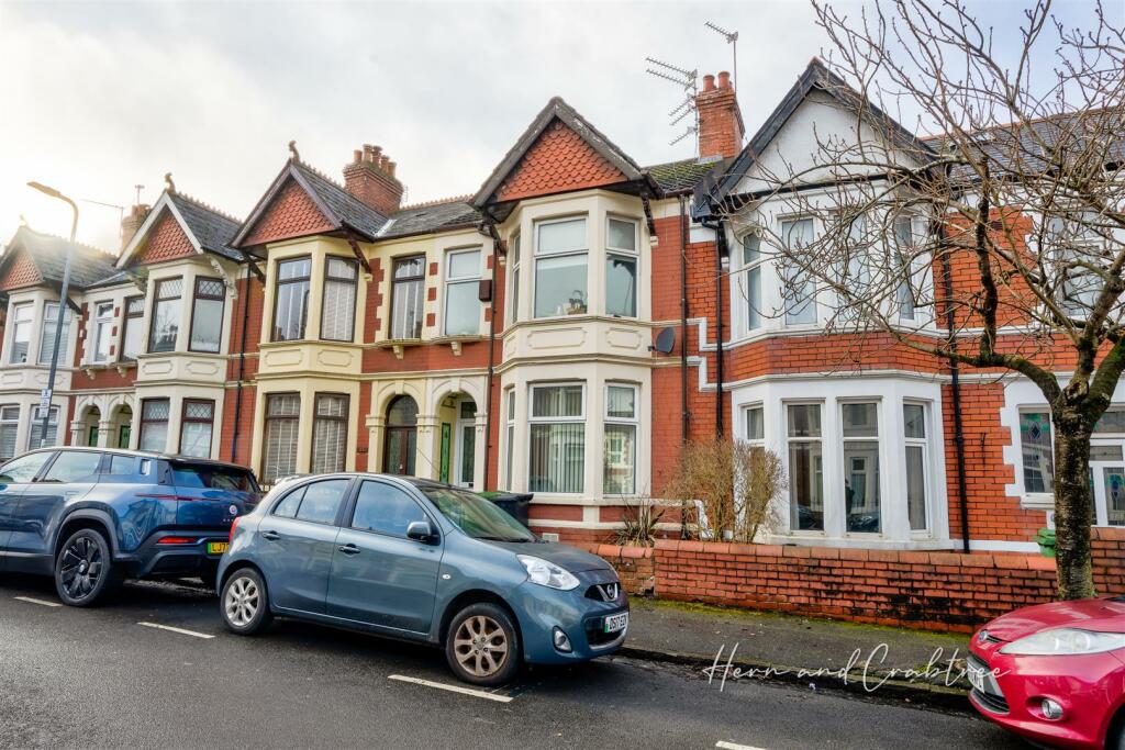 3 bedroom terraced house for sale in Soberton Avenue, Cardiff, CF14