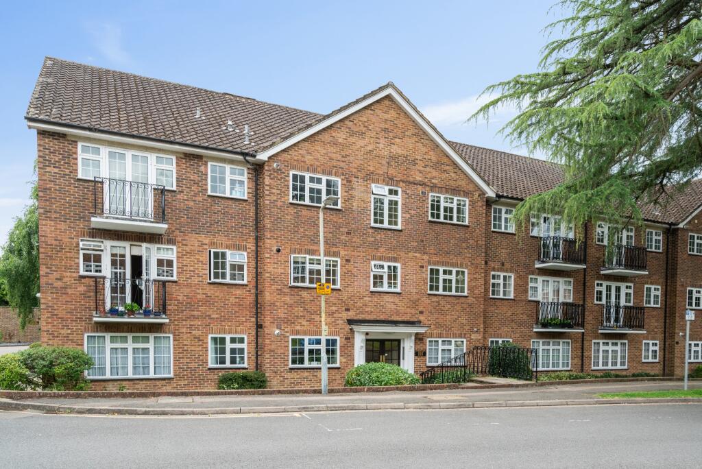 Main image of property: Myrtleside Close, Northwood, HA6