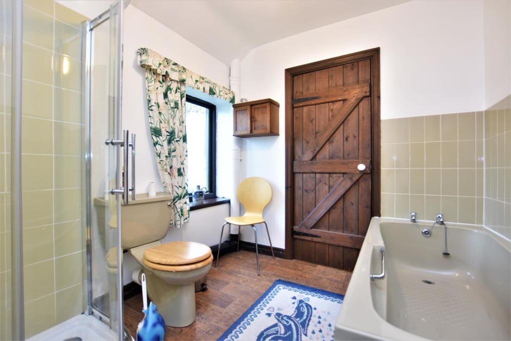 4 bedroom cottage for sale in Pennington, Ulverston, LA12