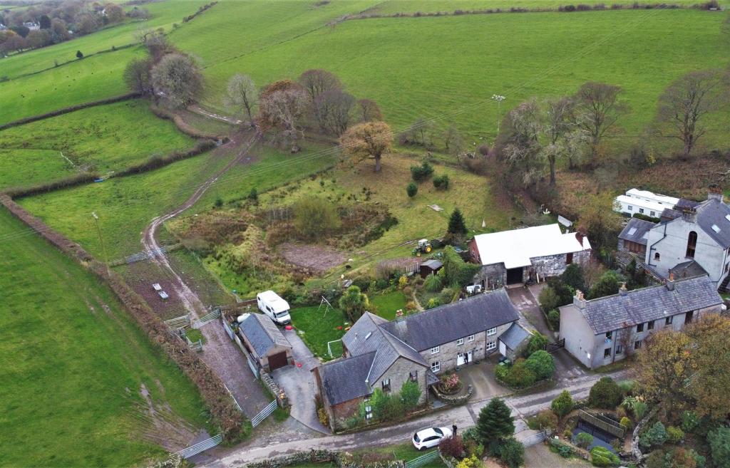 4 bedroom cottage for sale in Pennington, Ulverston, LA12