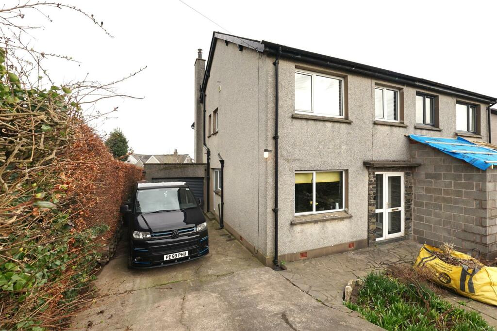 3 bedroom semidetached house for sale in Sunbrick Lane, Baycliff