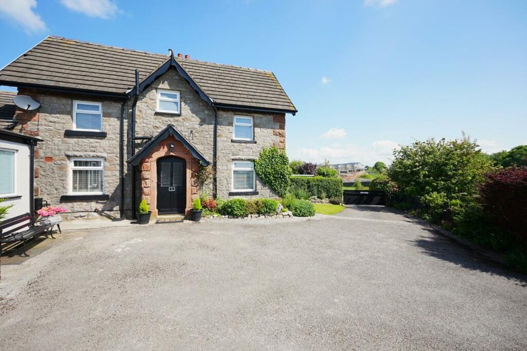 3 bedroom terraced house for sale in Station Terrace, Lindal, Ulverston