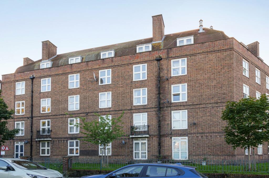 Main image of property: Wandsworth Road Stockwell SW8