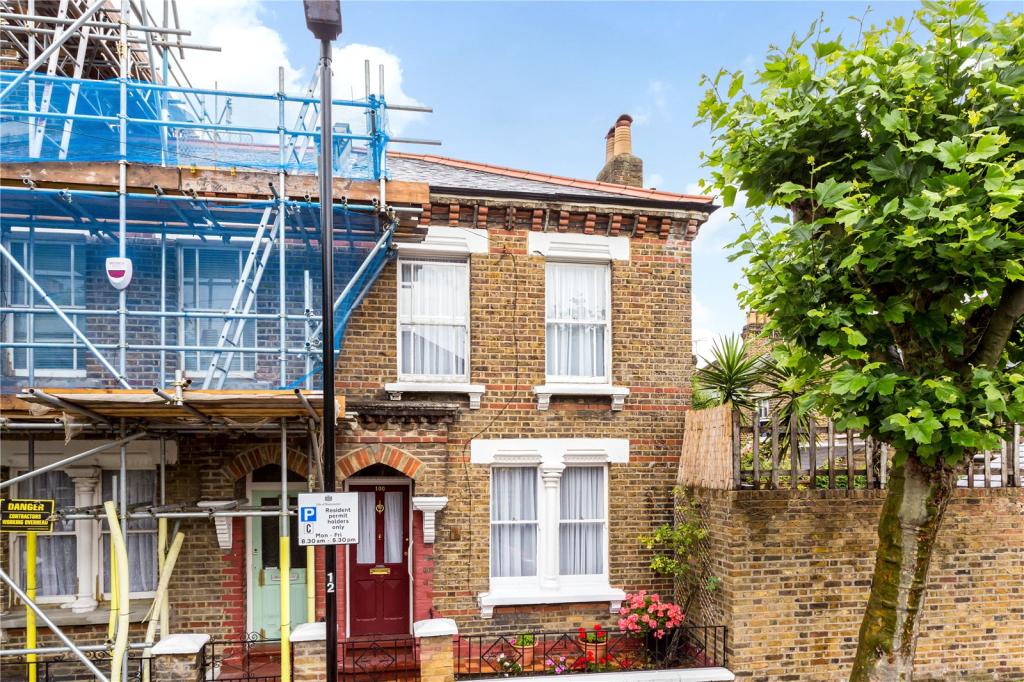 3 bedroom end of terrace house for sale in Ilbert Street, London, W10