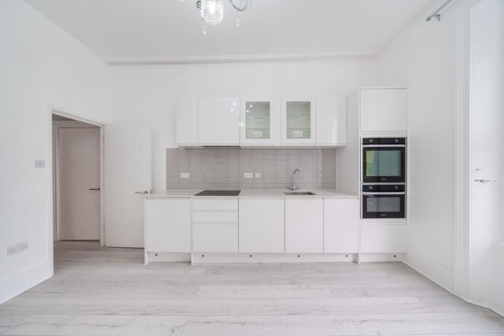 Main image of property: Princes Square London W2