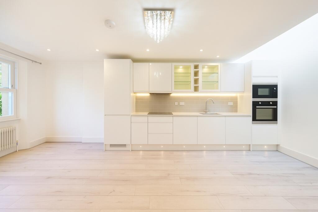 Main image of property: Princes Square London W2