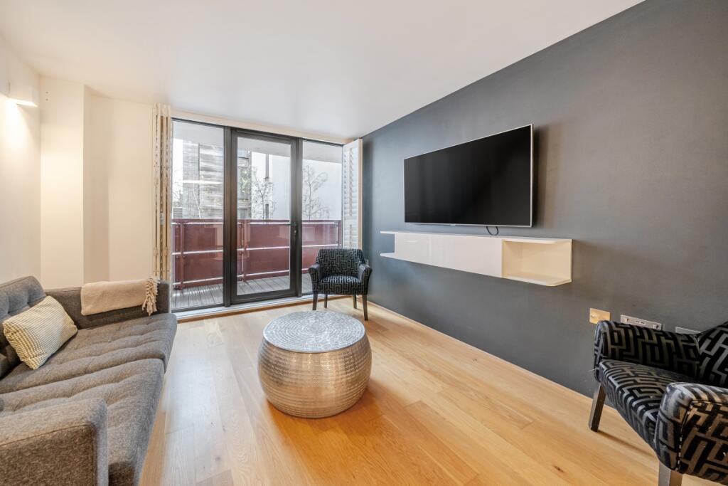 Main image of property: 130 Barlby Road London W10