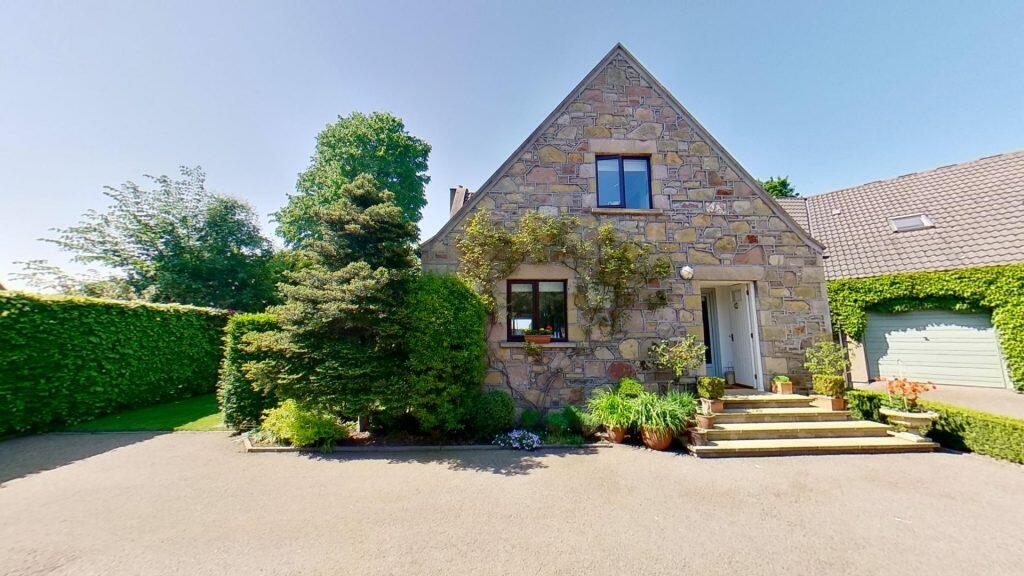 3 bedroom cottage for sale in 16 Moy House Court, Moy, Near Forres