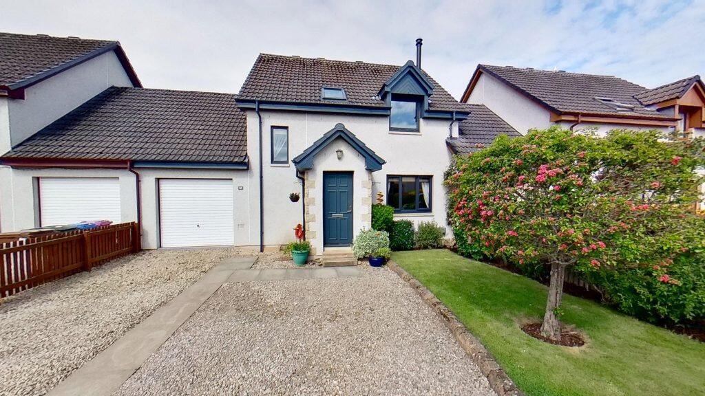 Main image of property: 38 Mannachie Grove, Forres, Moray, IV36 2WG