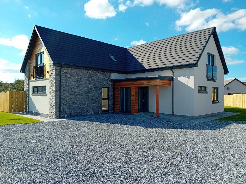 Main image of property: 6 Souters View, Loch Flemington, Inverness, IV2 7AH