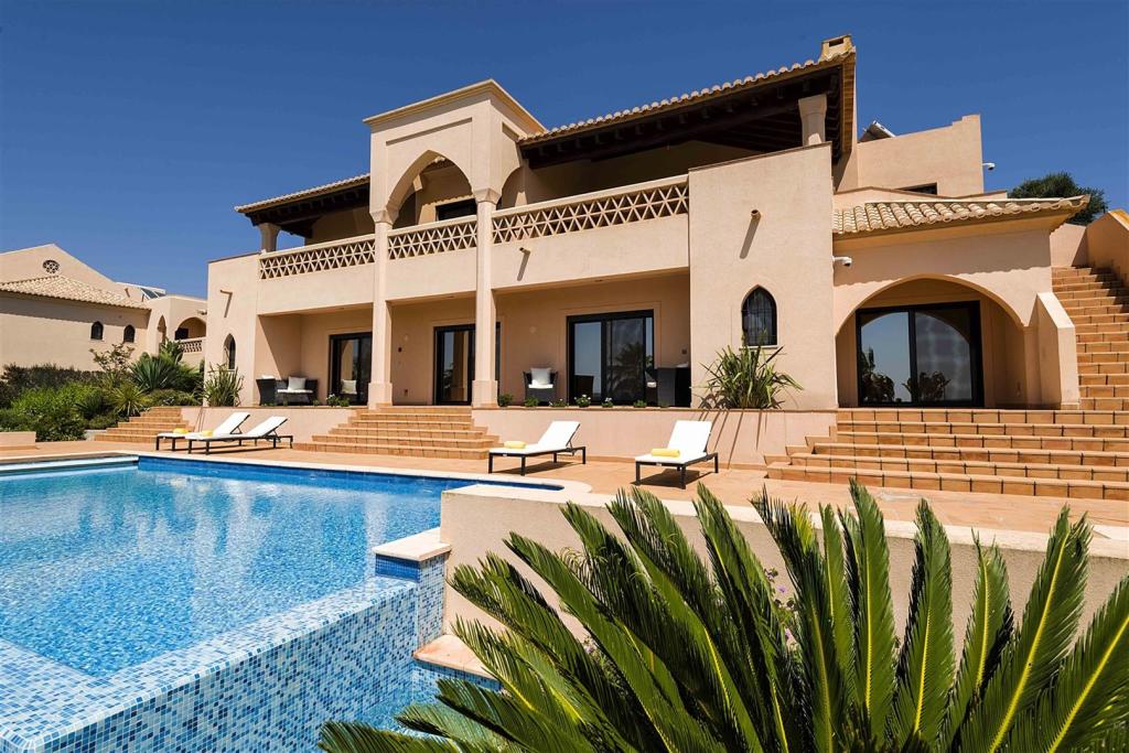 5 bedroom villa for sale in Algarve, Silves, Portugal 5 bedroom villa for sale in Algarve, Silves, Portugal
