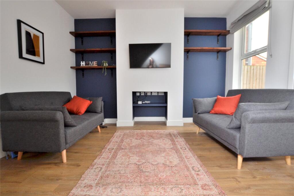 Main image of property: Swan Road, Gloucester, Gloucestershire, GL1