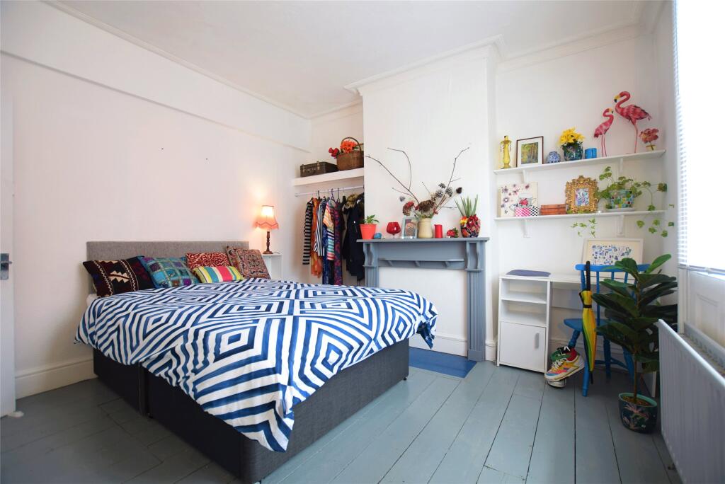 Main image of property: Swan Road, Gloucester, Gloucestershire, GL1