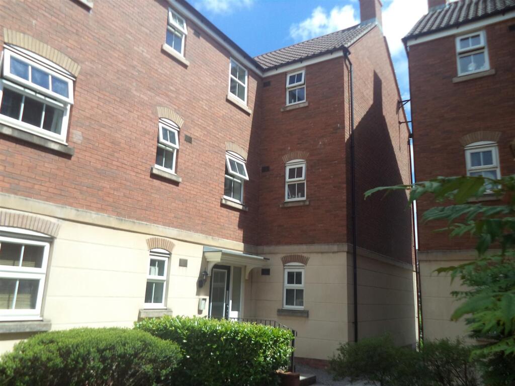 Main image of property: Erw Hir, Brackla, Bridgend, Cf31 2DJ