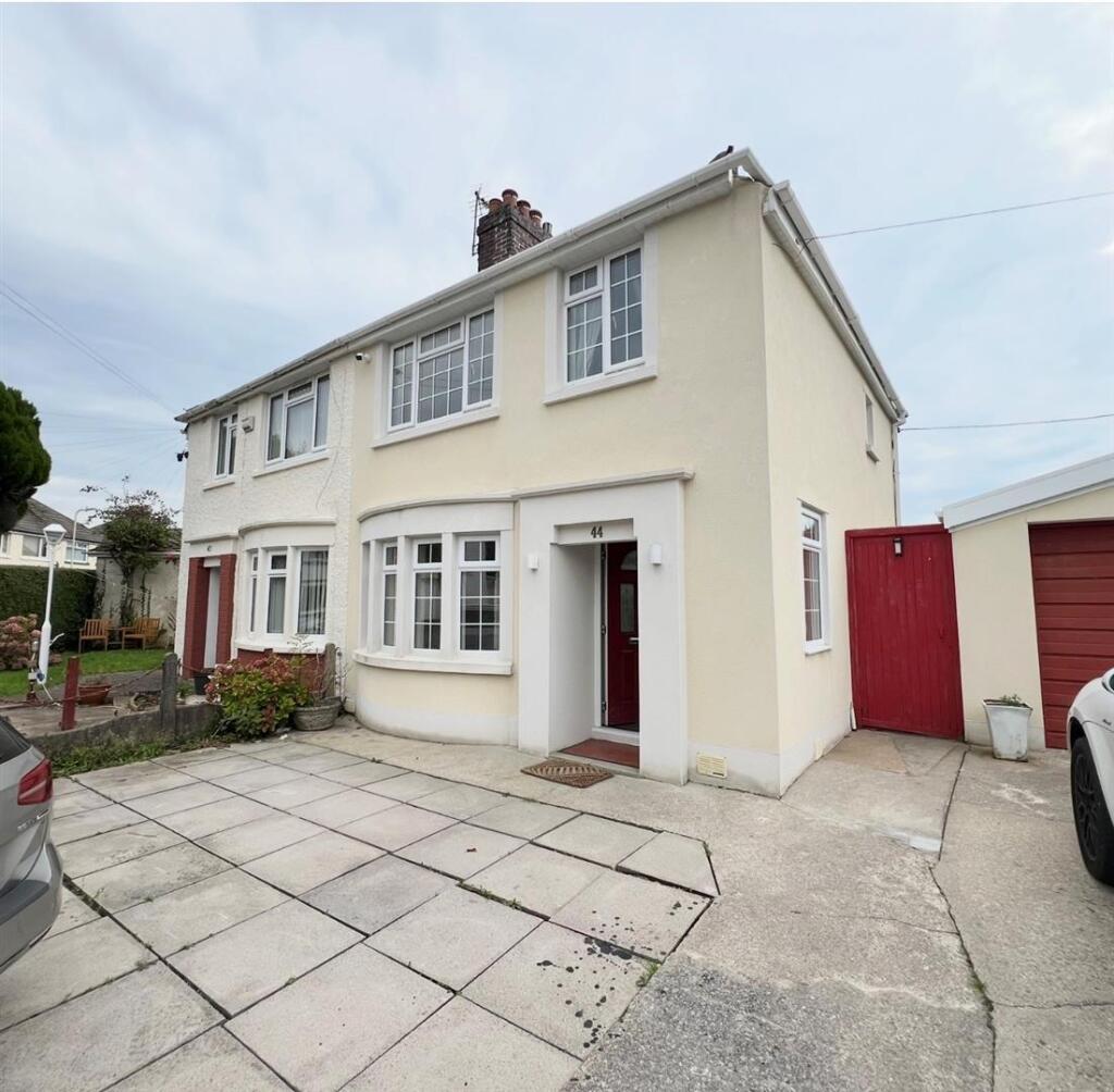 Main image of property: Tanyrallt Avenue, Litchard, Bridgend, CF31 1PQ