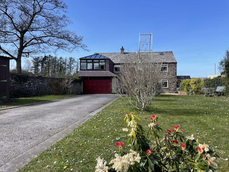 5 bedroom detached house for sale in Groeslon, Gwynedd, LL54