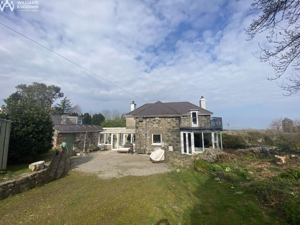 Main image of property: Abergwyngregyn, Llanfairfechan, LL33