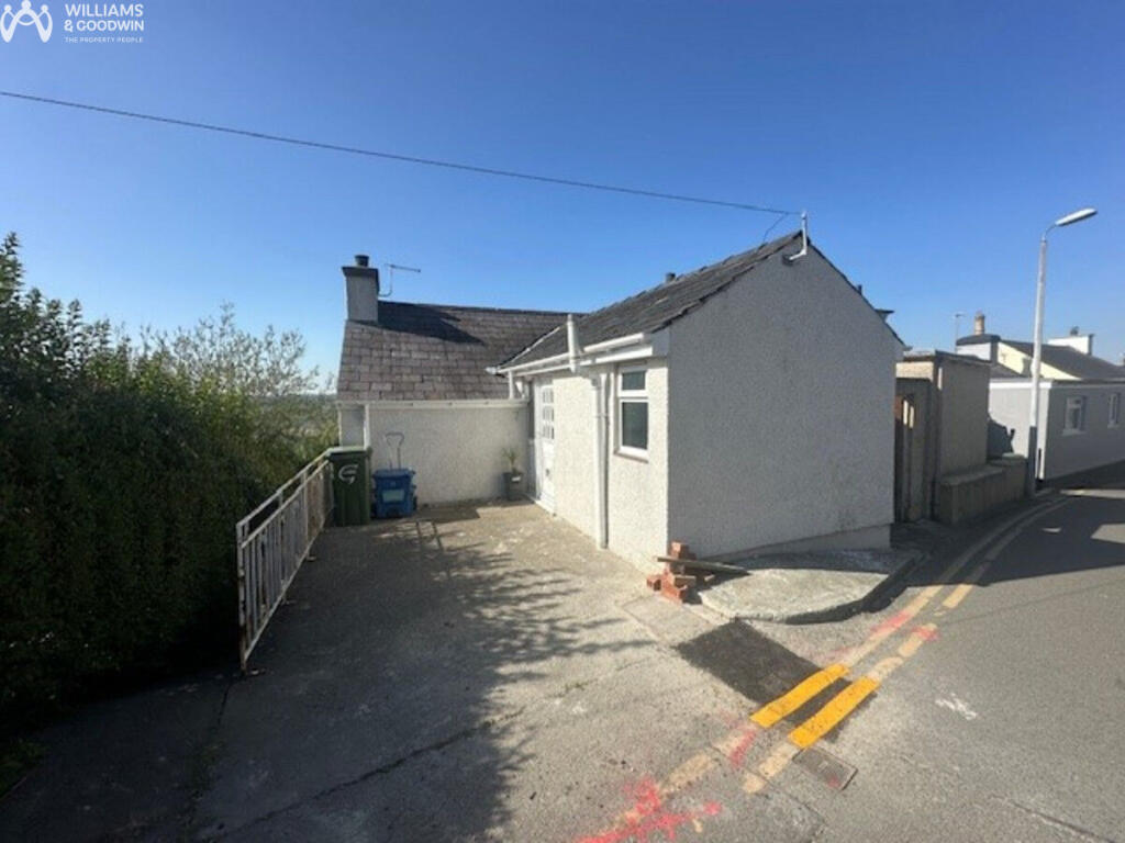 Main image of property: Brynffynnon, Y Felinheli, LL56