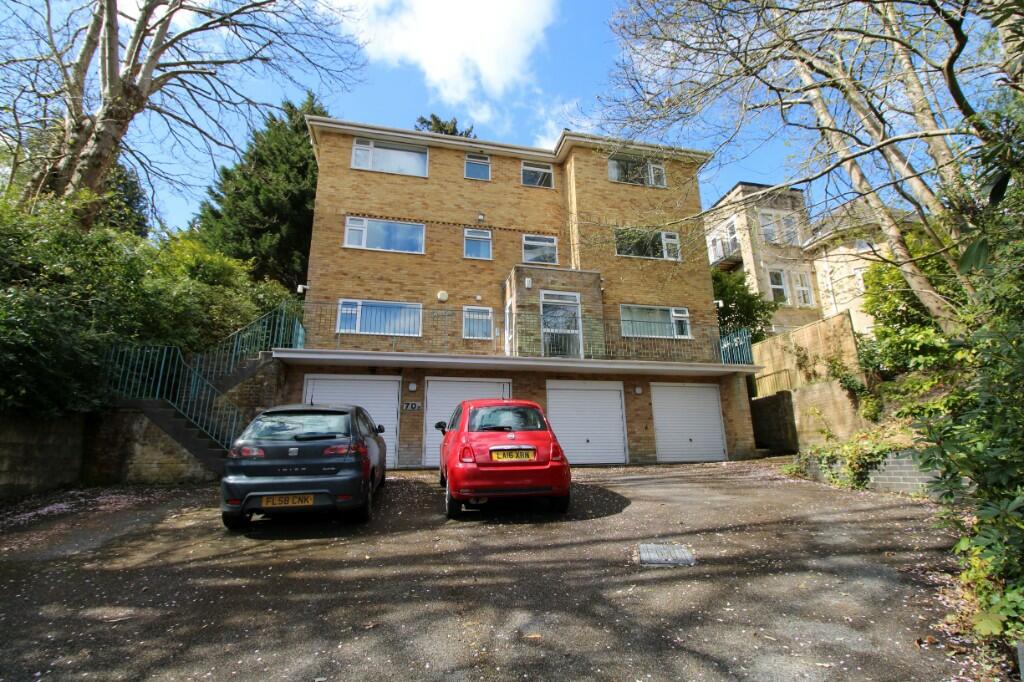 2 bedroom flat for rent in Surrey Road, Bournemouth, Dorset, BH4