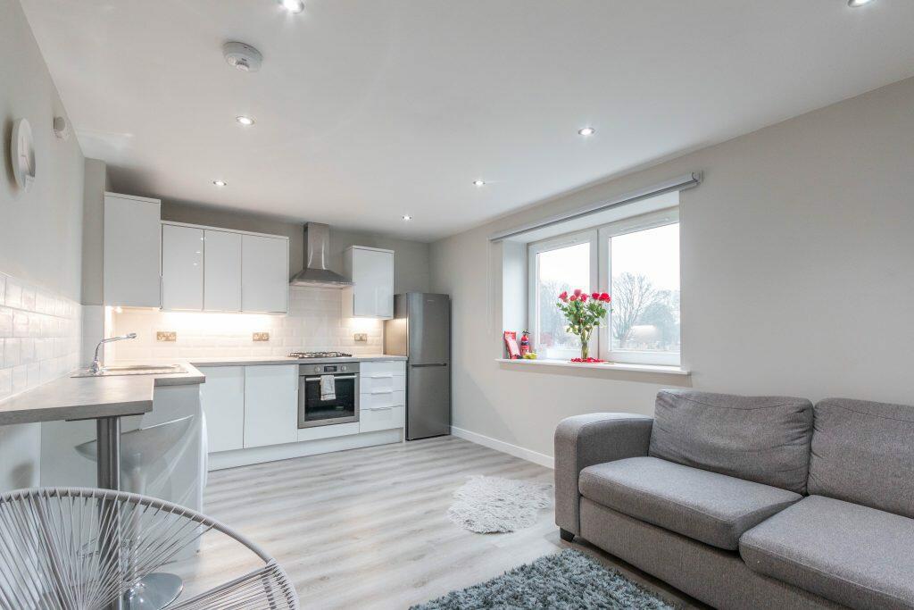 3 bedroom flat for rent in 2761L – North Pilrig Heights, Edinburgh, EH6 5FF, EH6