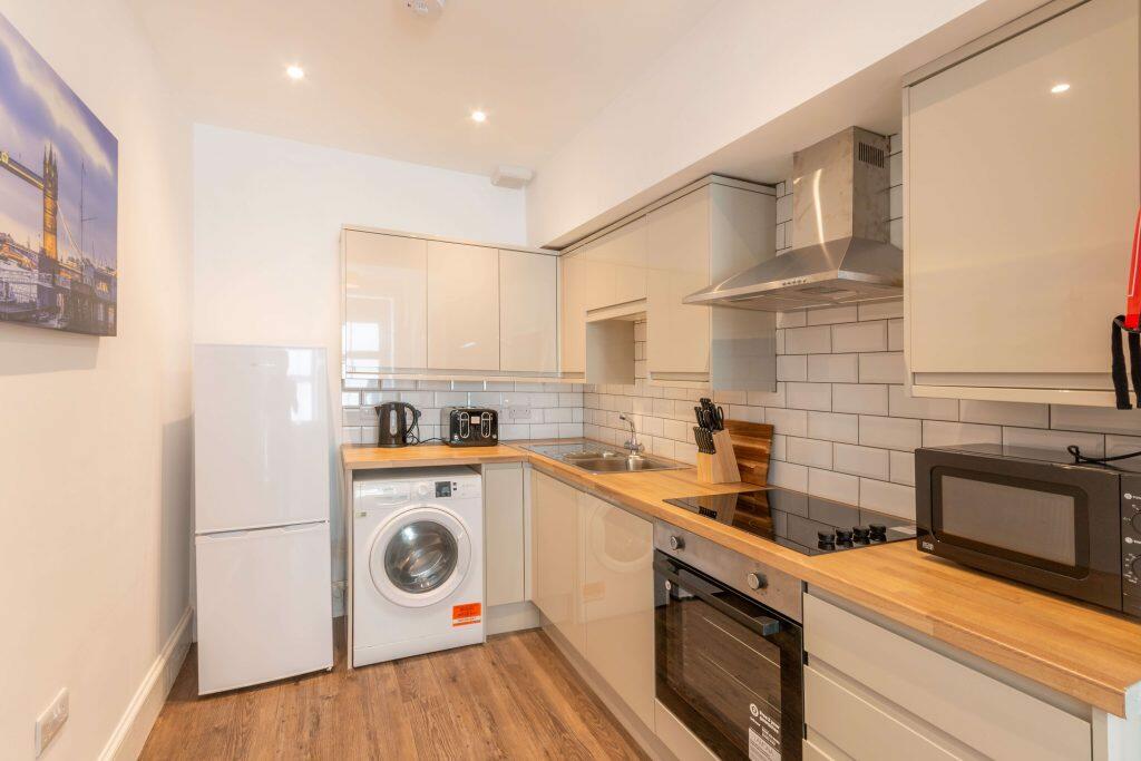 3 bedroom flat for rent in 1481L – Temple Park Crescent, Edinburgh, EH11 1HX, EH11