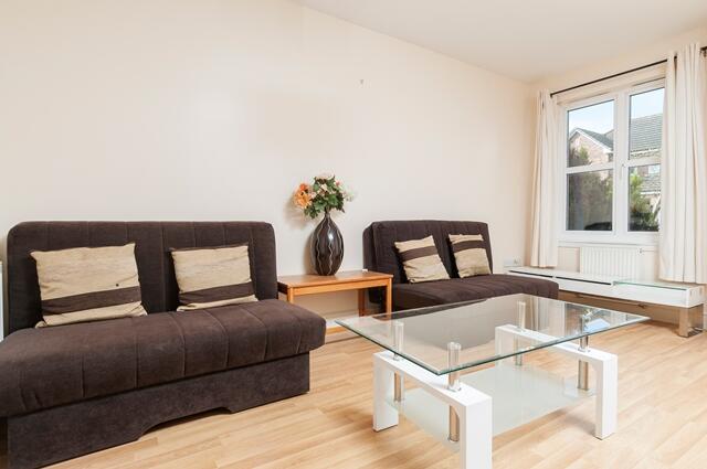 2 bedroom flat for rent in 1608LT – West Fairbrae Crescent, Edinburgh, EH11 3SX, EH11