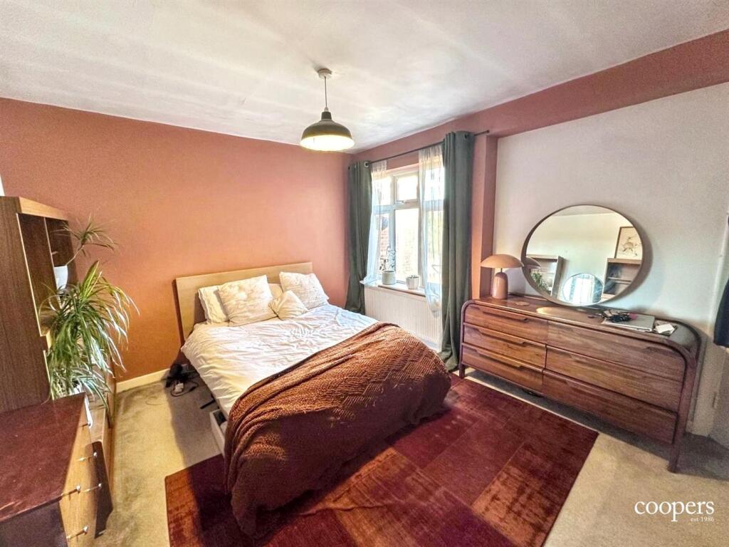 Main image of property: High Street, Ruislip, HA4