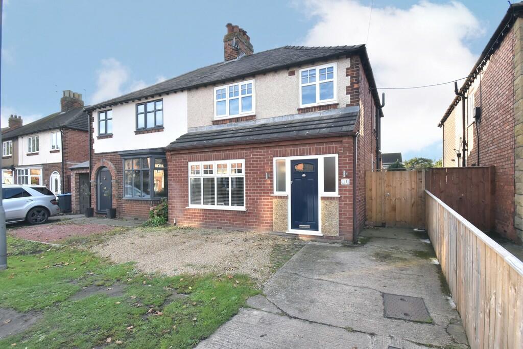 3 bedroom semidetached house for sale in Brompton Road, Northallerton, DL6