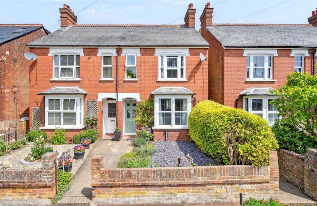 Main image of property: Wey Lane, Chesham, Buckinghamshire, HP5