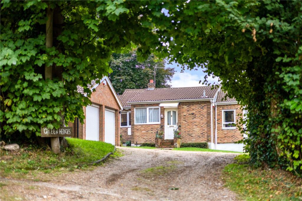 Main image of property: Little Windmill Hill, Chipperfield, Kings Langley, Hertfordshire, WD4