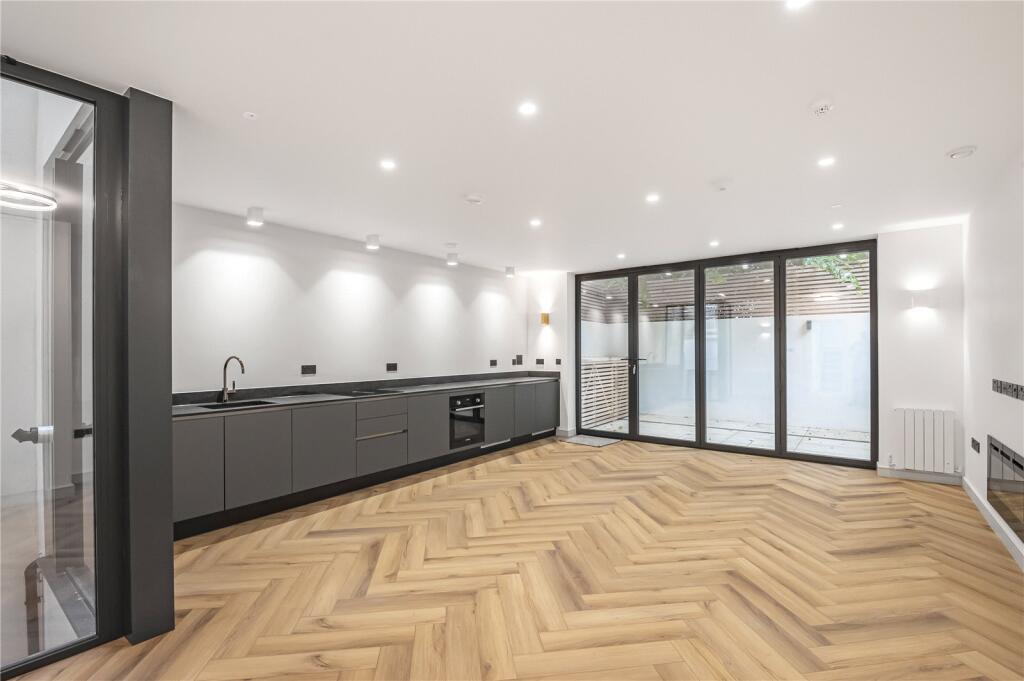 Main image of property: Wandsworth Bridge Road, London, SW6