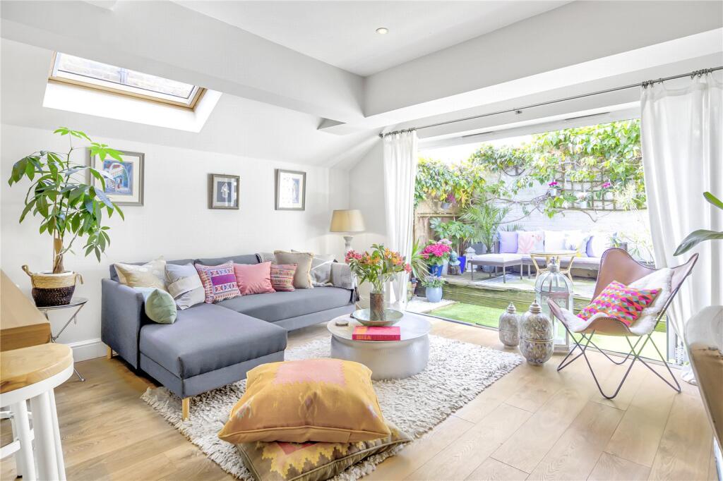 Main image of property: Stephendale Road, Fulham, London, SW6