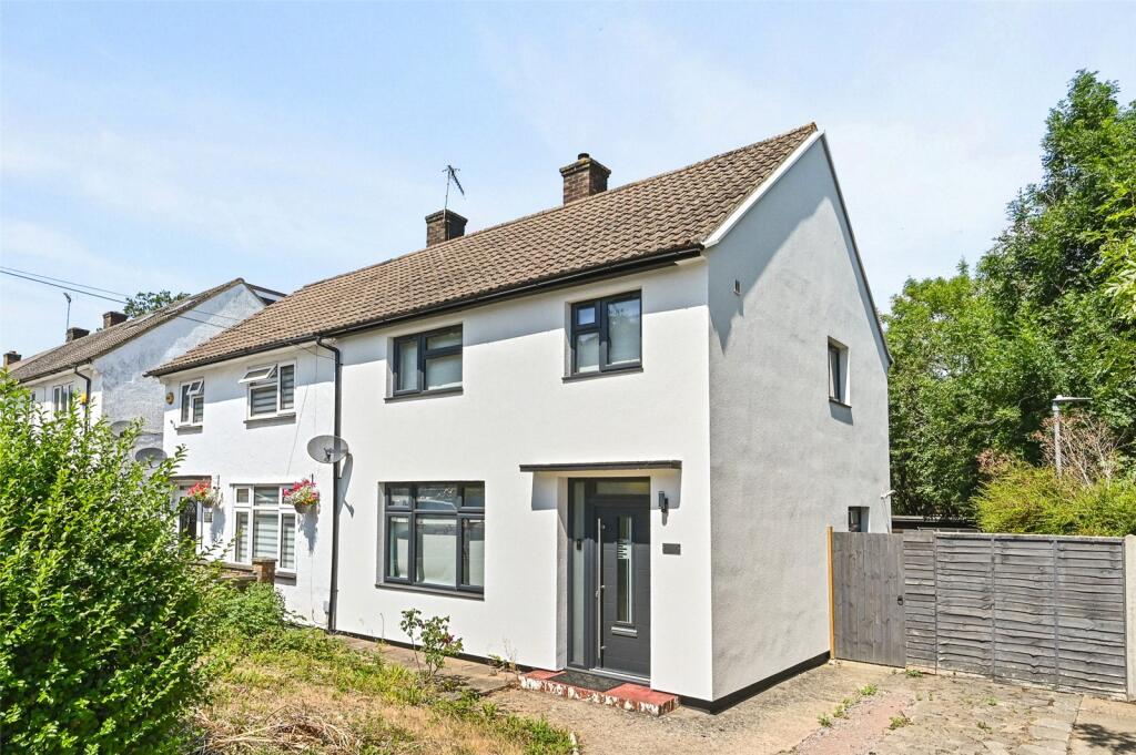 Main image of property: Muirfield Road, Watford, Hertfordshire, WD19