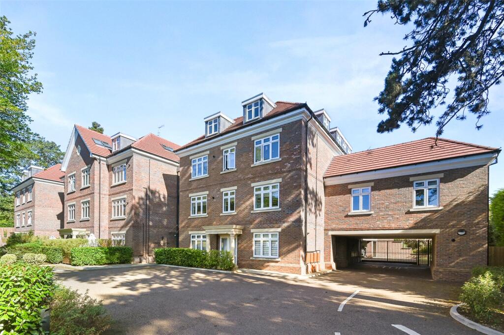 Main image of property: Woodchester Court, 36 Rickmansworth Road, Northwood, Middlesex, HA6