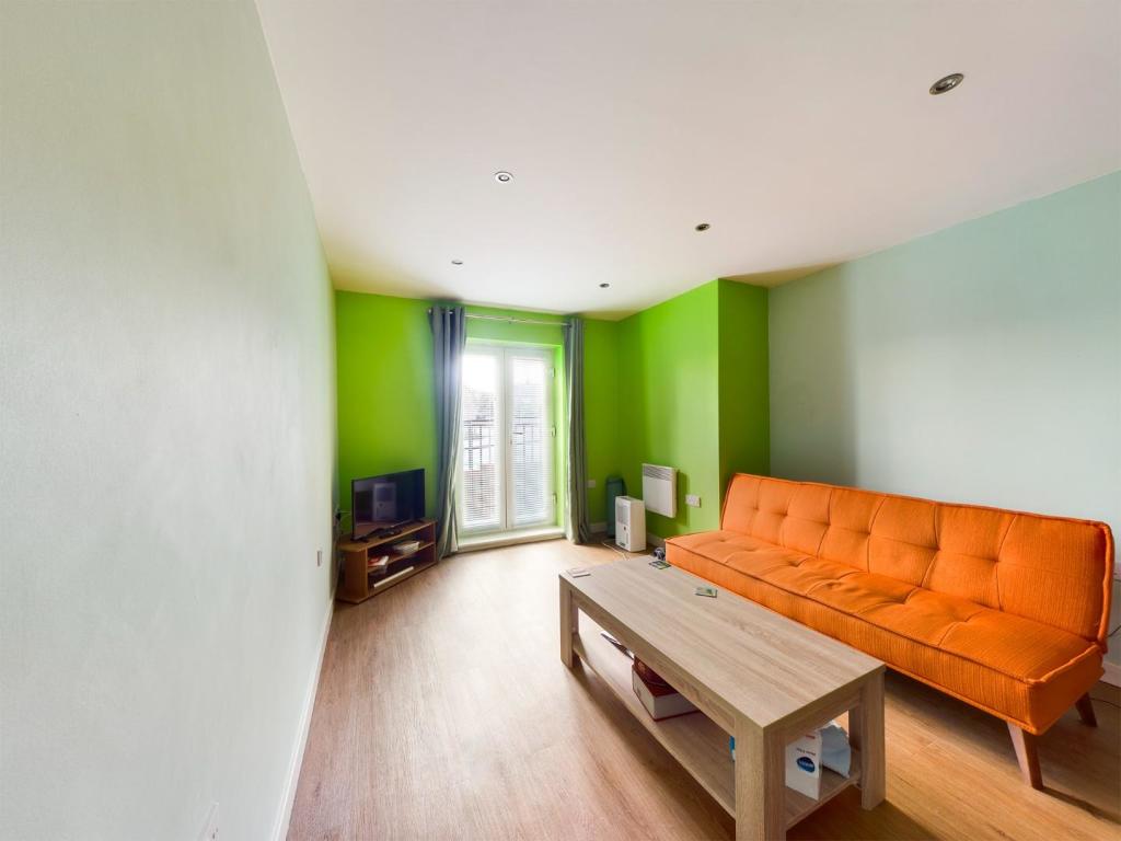 2 bedroom flat for sale in Cloisters Mews, Bridlington, East Riding of