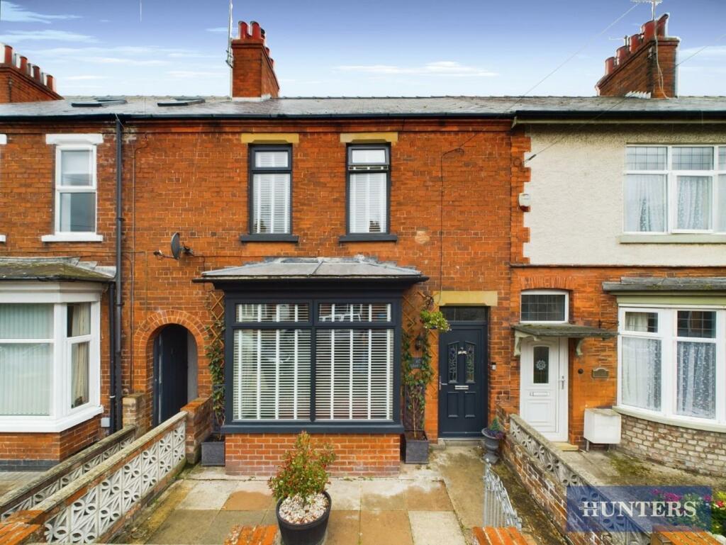 3 bedroom terraced house for sale in St. Johns Avenue, Bridlington, YO16