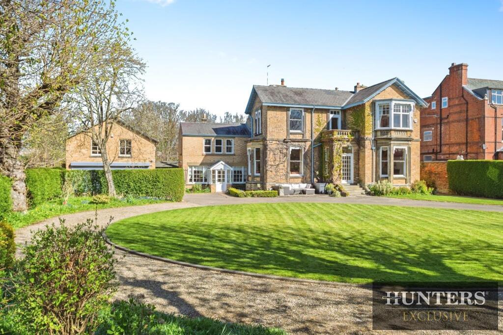 Main image of property: Canton Villas, Bridlington