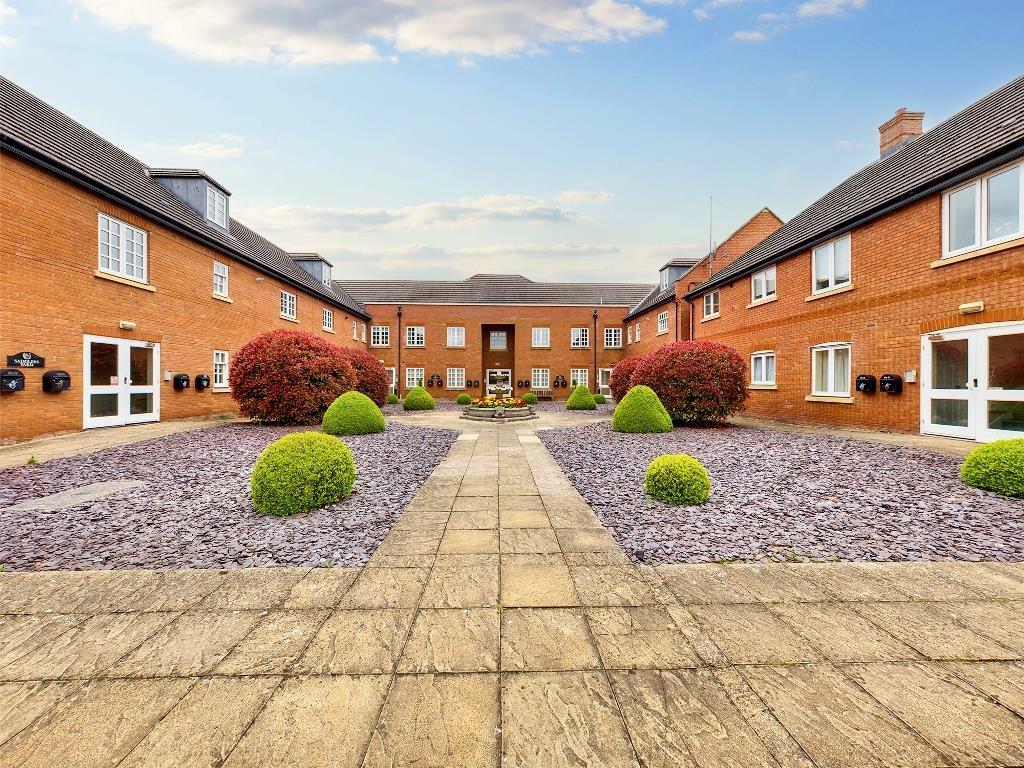 2 bedroom apartment for sale in Reffield Close, Towcester, NN12