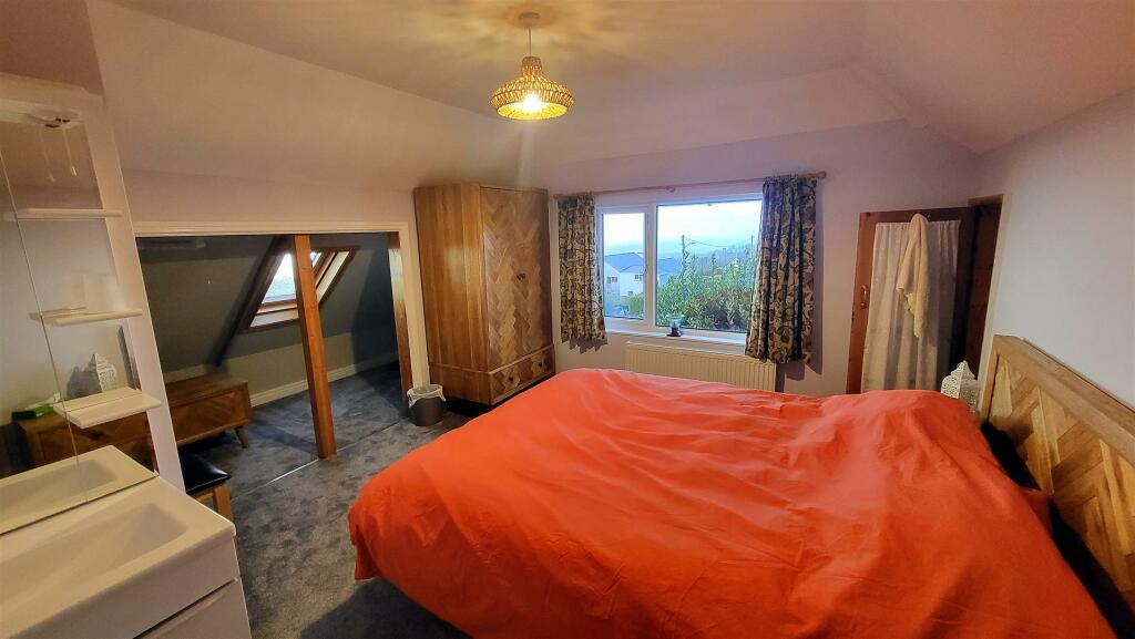 3 bedroom house for sale in Old Llanfair Road, Harlech, LL46