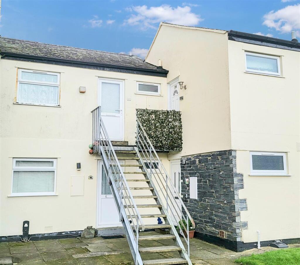 Main image of property: 20 Glan Gors, Harlech
