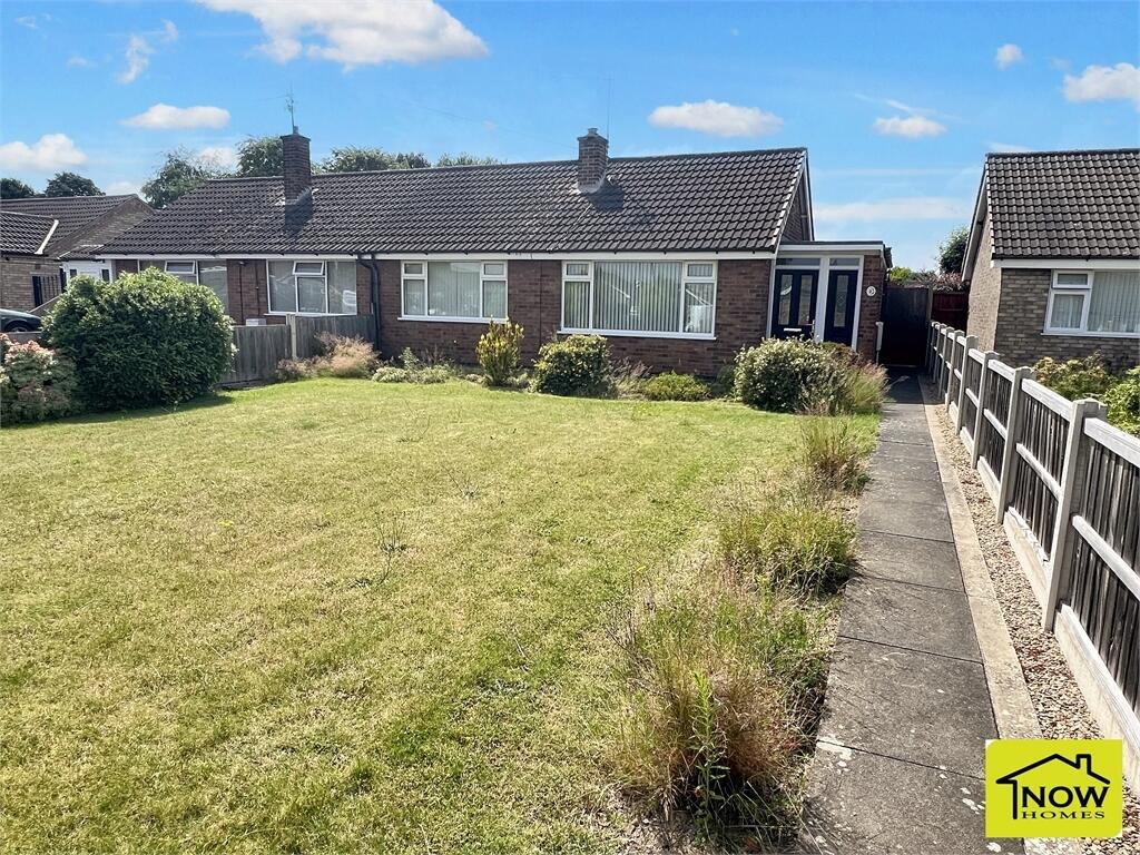 2 bedroom semidetached bungalow for sale in Brooke Close, Balderton