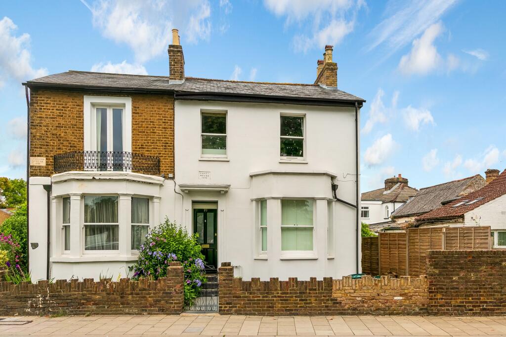 Main image of property: The Green, Twickenham