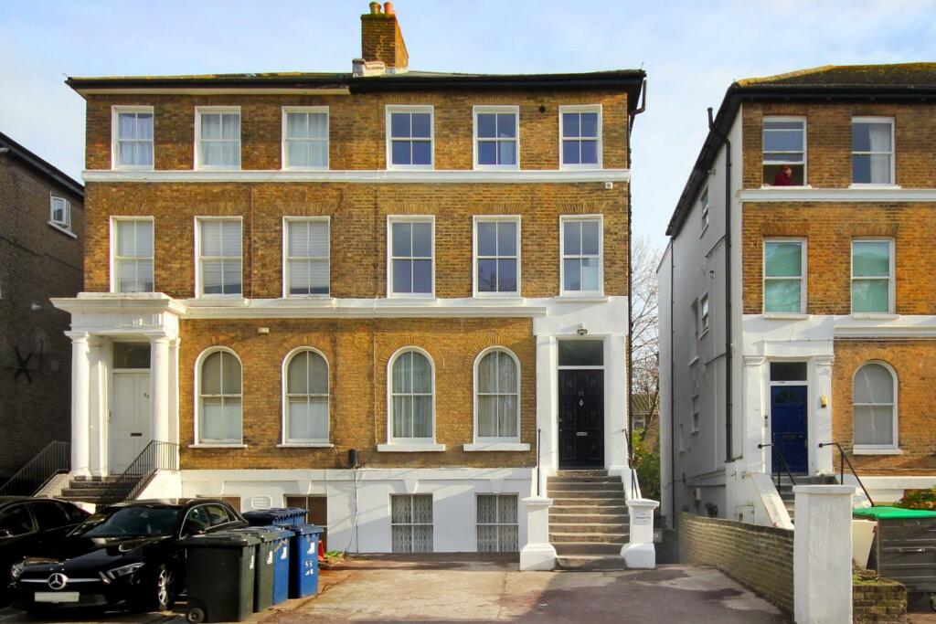 1 bedroom flat for sale in Windsor Road, Ealing, W5