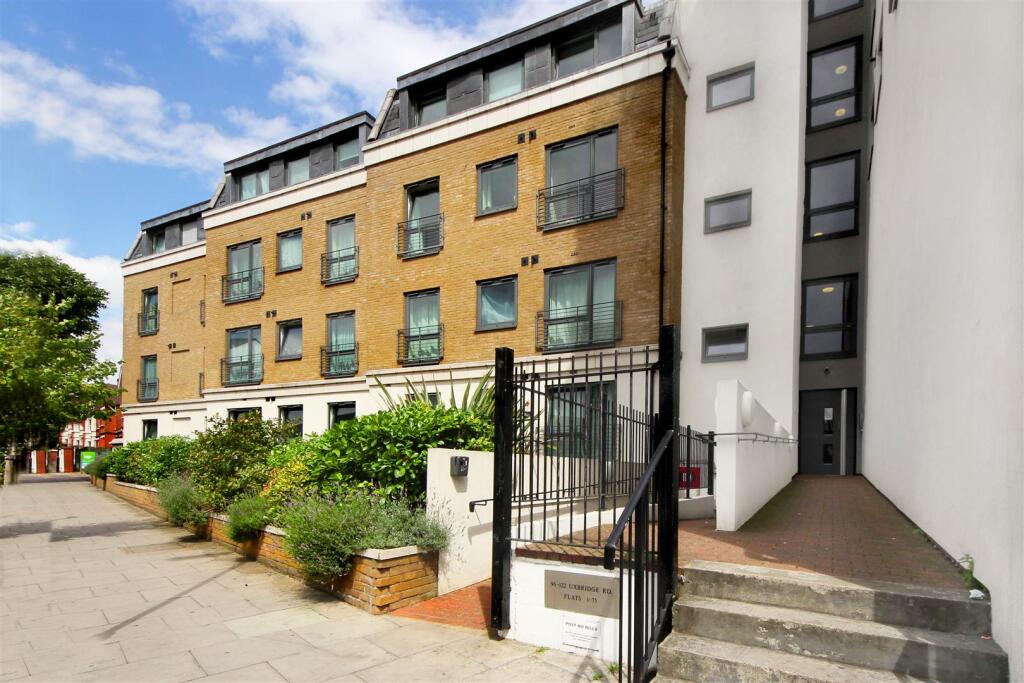 Main image of property: Uxbridge Road,W5
