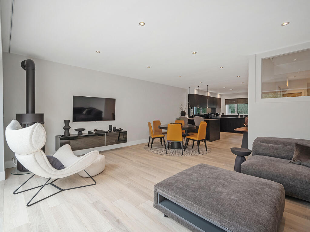 Additional property image - Kenilworth Road, Leamington Spa, Warwickshire CV32 6JG