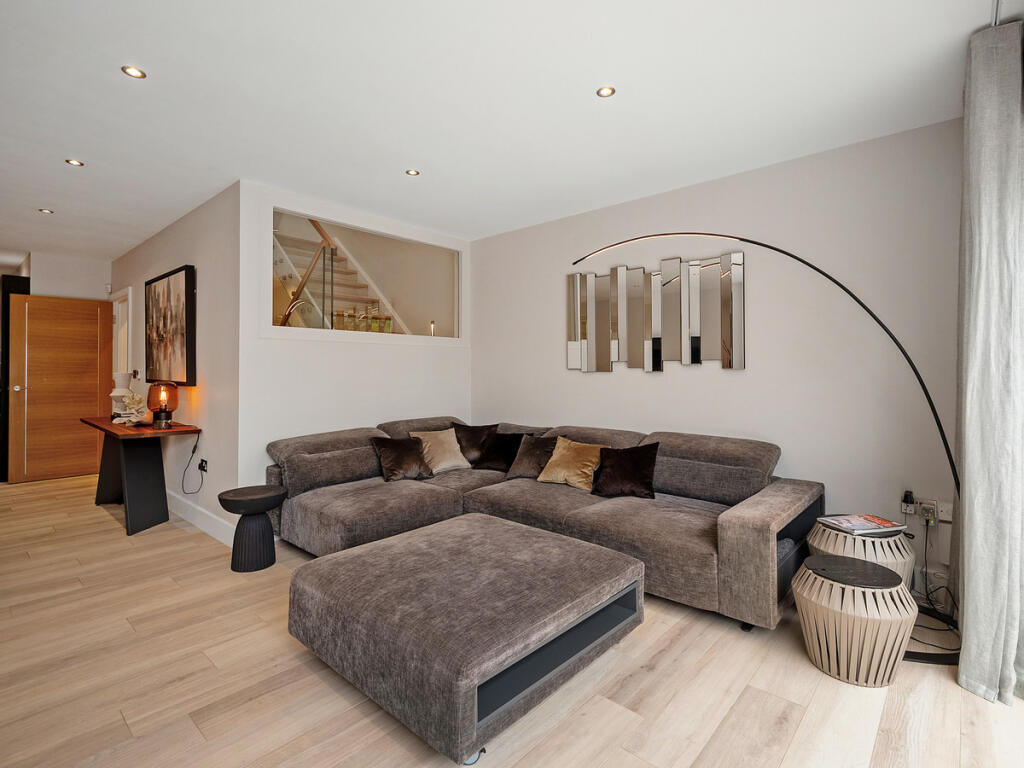 Additional property image - Kenilworth Road, Leamington Spa, Warwickshire CV32 6JG
